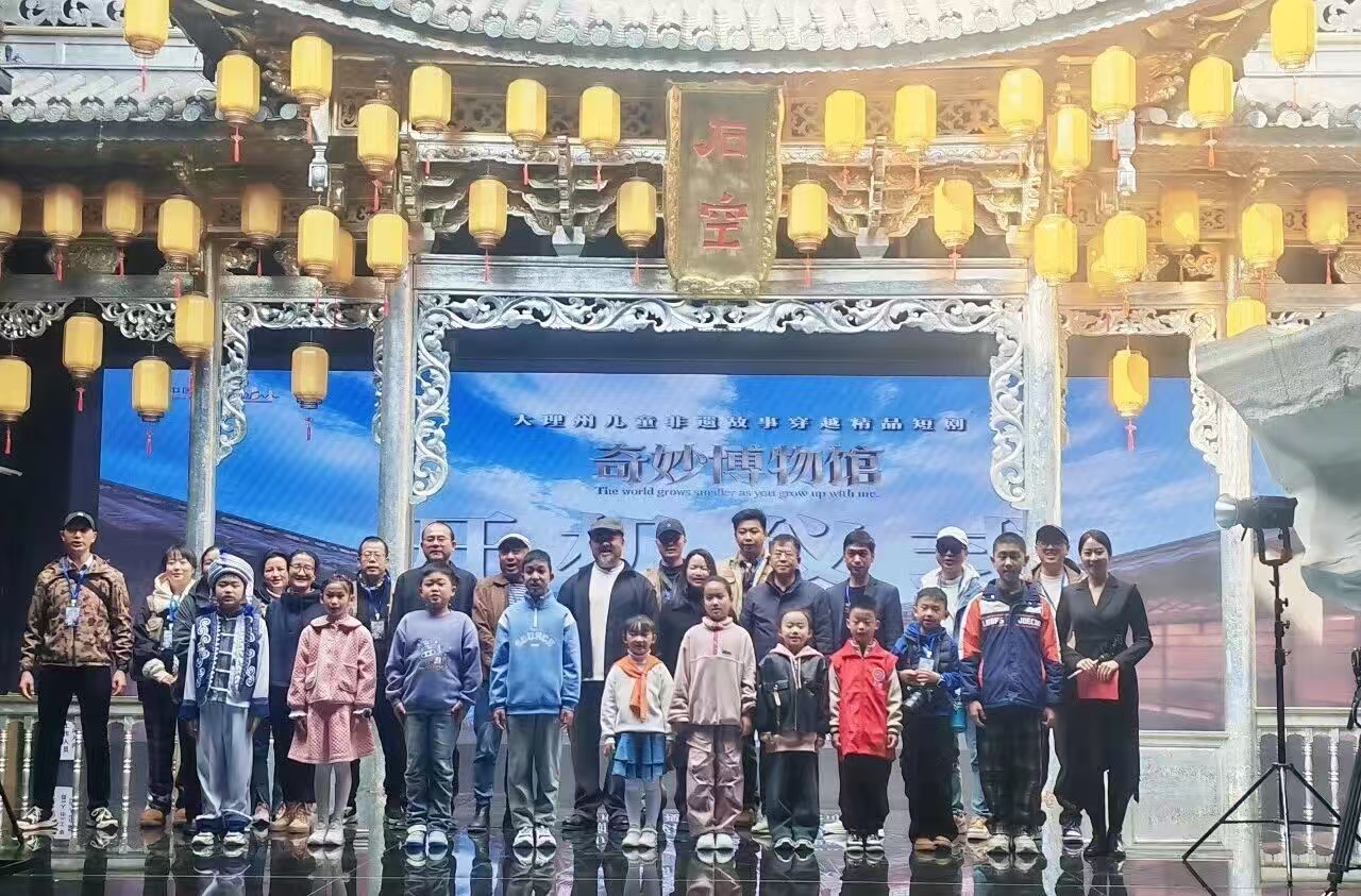 ��ͯ���΢�̾硶�����ݡ��ڴ���